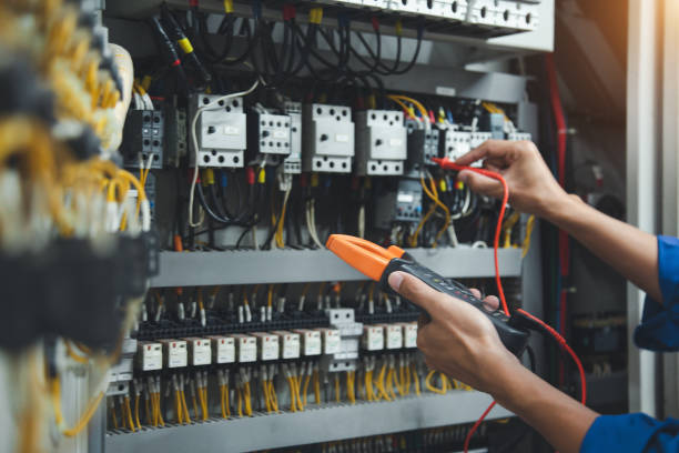 Best Electrical Outlet Repair  in Arapahoe, WY